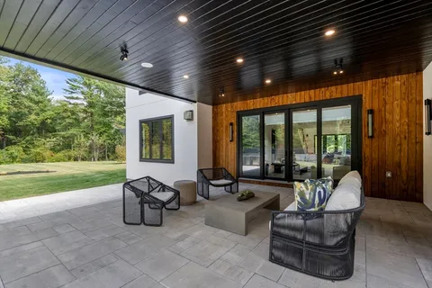 $4,995,000 | 60 Locust Lane, Needham, MA 02492