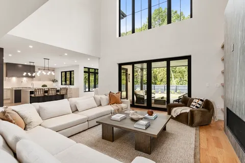 $4,995,000 | 60 Locust Lane, Needham, MA 02492