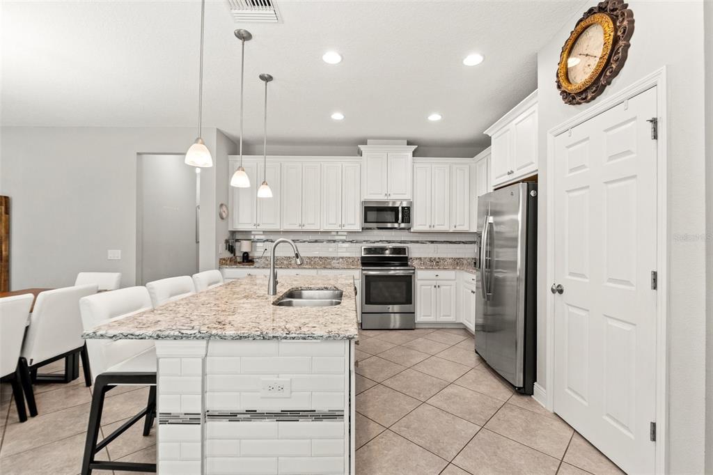 18620 Rococo Road Spring Hill, FL 34610 - Photo 7 of 49 Gallery Image 7