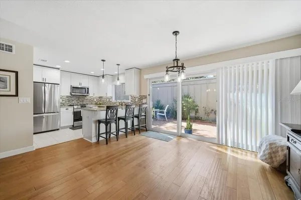$325,000 | 10603 Carrollbrook Way, Unit 10603, Tampa, FL 33618