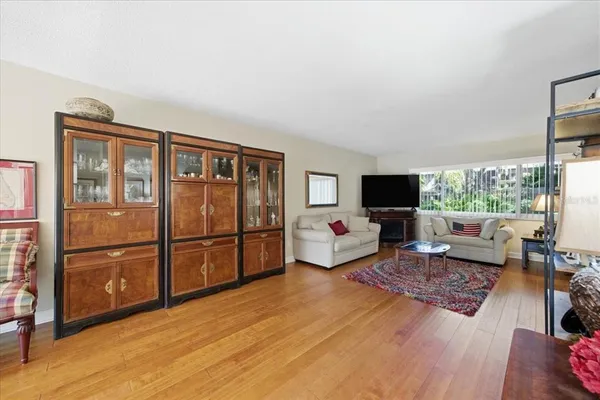 $325,000 | 10603 Carrollbrook Way, Unit 10603, Tampa, FL 33618