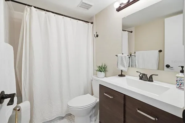 $325,000 | 10603 Carrollbrook Way, Unit 10603, Tampa, FL 33618