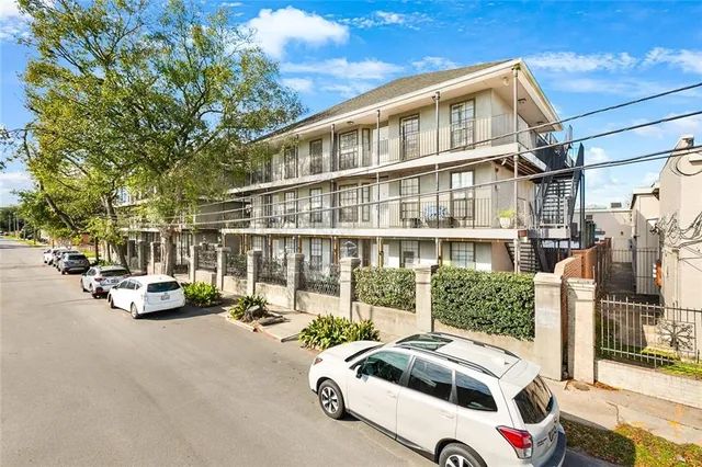 $195,000 | 248 Cherokee Street, Unit 34, New Orleans, LA 70118