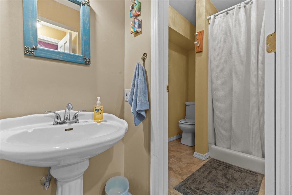 1487 River Road Stowe, VT 05672 - Photo 43 of 56 Gallery Image 43