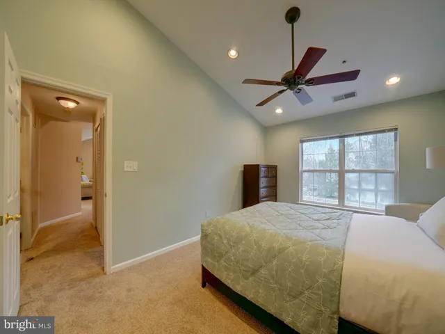 $340,000 | 6201 Wild Swan Way, Unit 201, Columbia, MD 21045