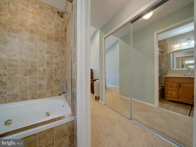 $340,000 | 6201 Wild Swan Way, Unit 201, Columbia, MD 21045