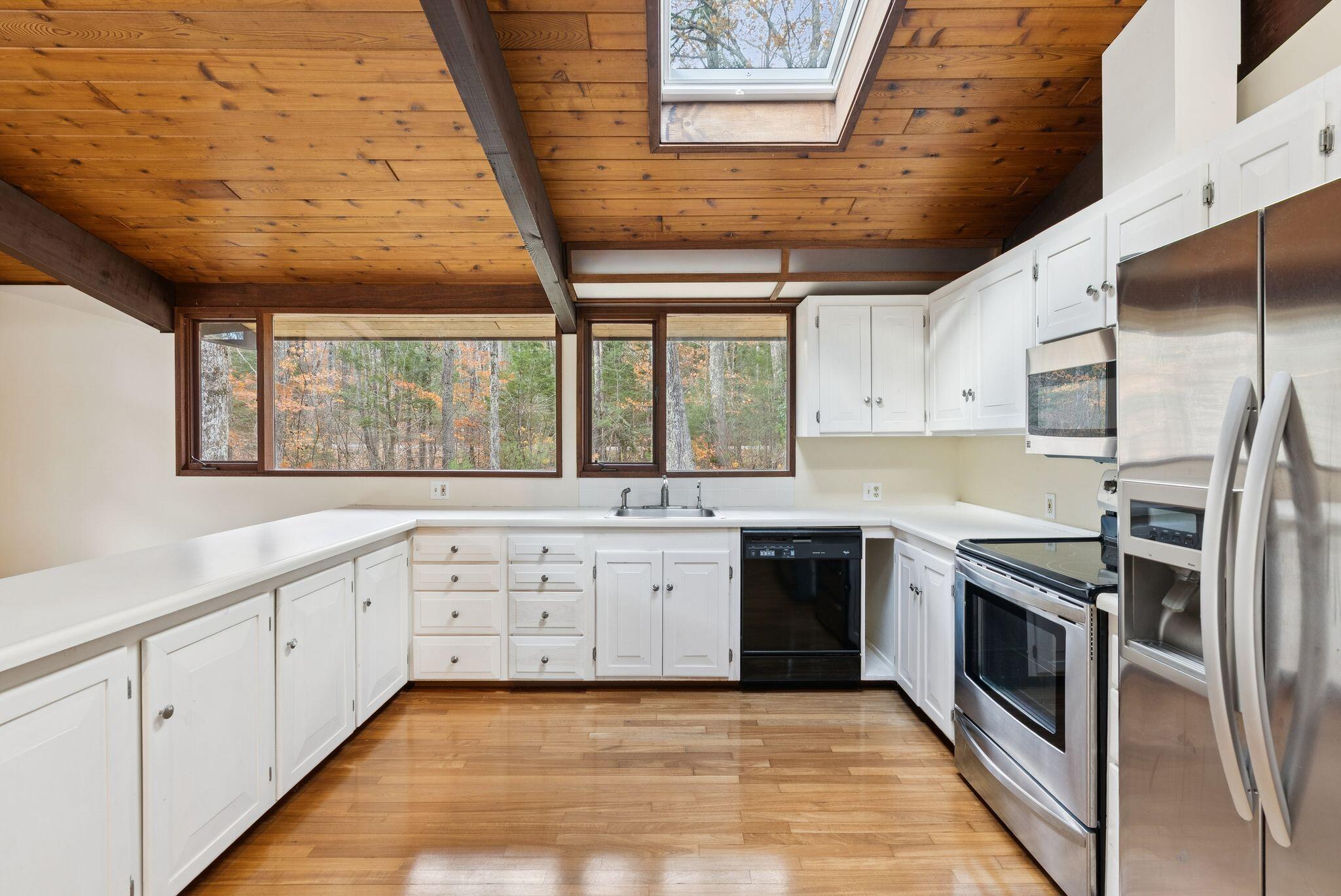 108 Haskell Road North Yarmouth, ME 04097 - Photo 32 of 66 Kitchen