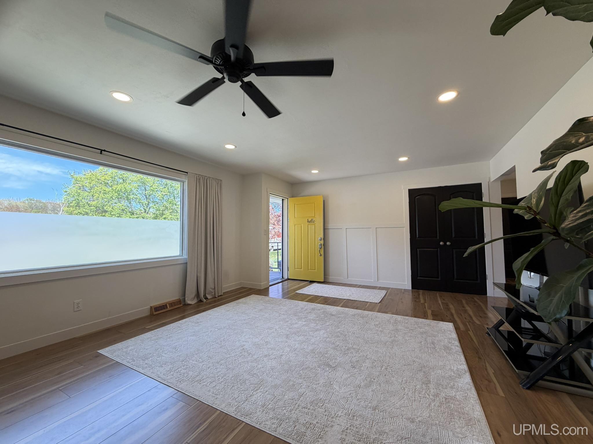 1316 Cleveland Street Niagara, WI 54151 - Photo 4 of 23
