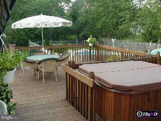 211 Mitchell Road Exton, PA 19341 - Photo 4 of 6 Gallery Image 4