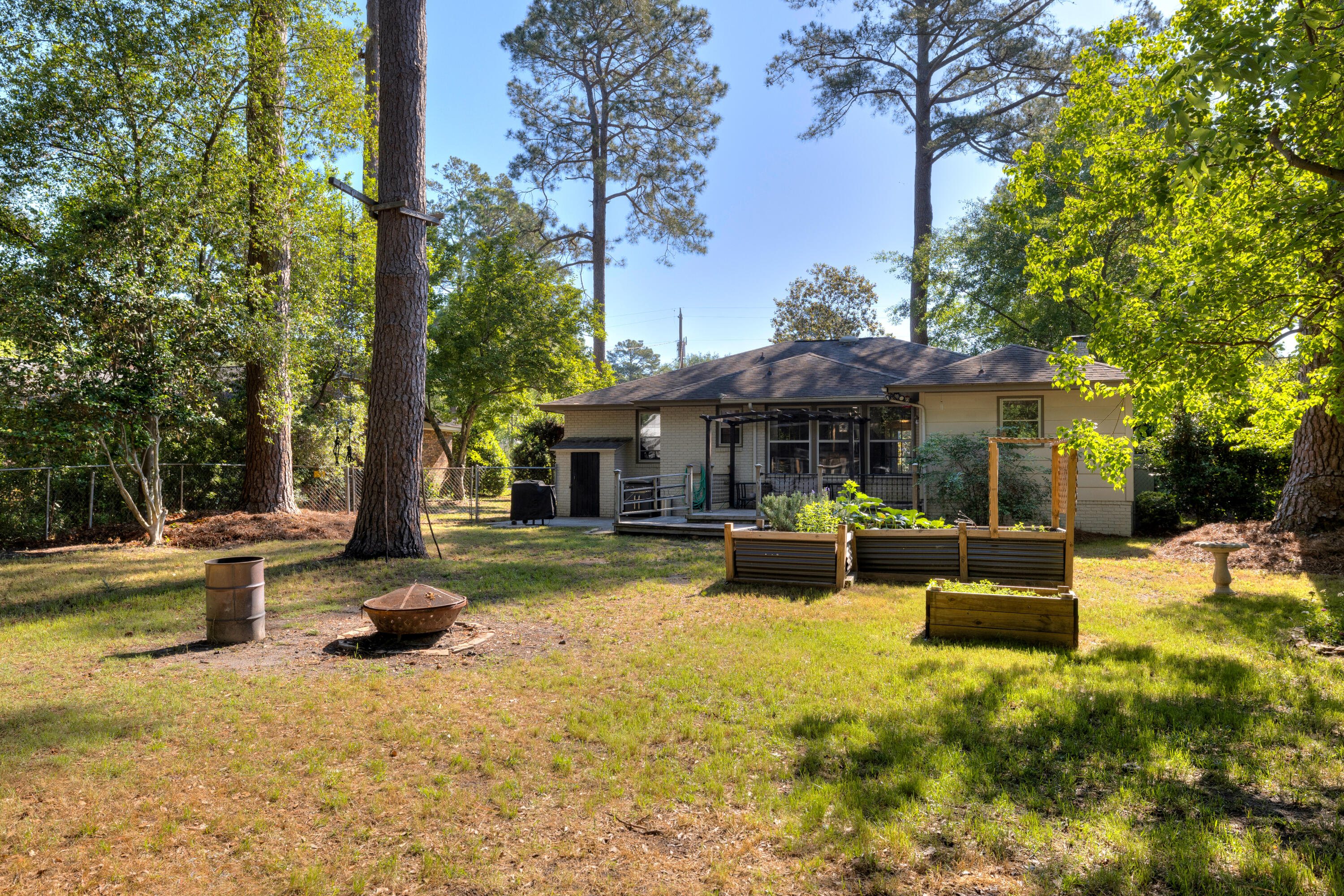 310 Stewart Street Sumter, SC 29150 - Photo 31 of 35