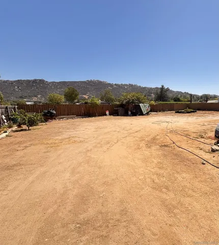 $250,000 | 2233 Rainbow Valley Boulevard, Fallbrook, CA 92028