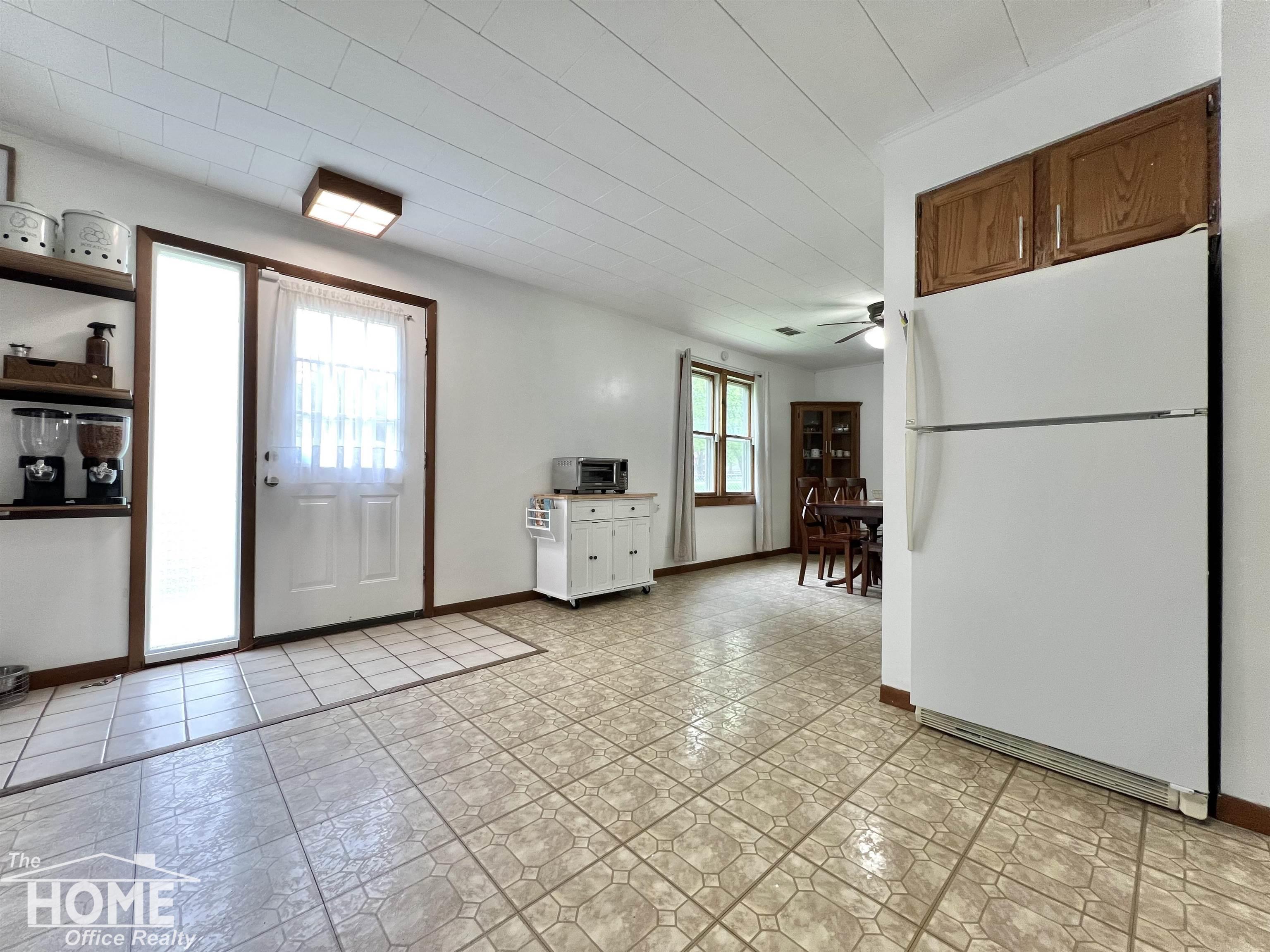 3427 Riniel Road Durand, MI 48429 - Photo 16 of 42 50141099-c97adf1d-7019-428d-b163-a6df746ca2be.JPG