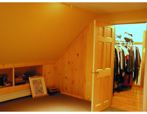 6 Sunken Meadow Road Franklin, MA 02038 - Photo 17 of 21