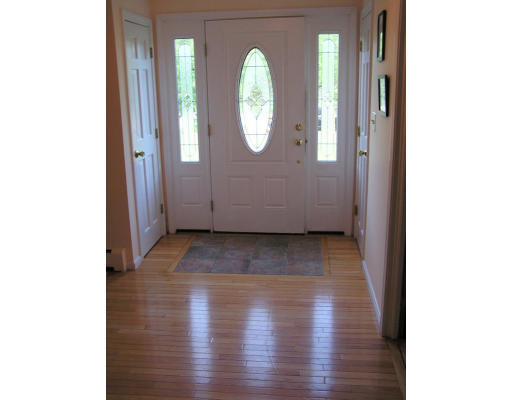 6 Sunken Meadow Road Franklin, MA 02038 - Photo 7 of 21