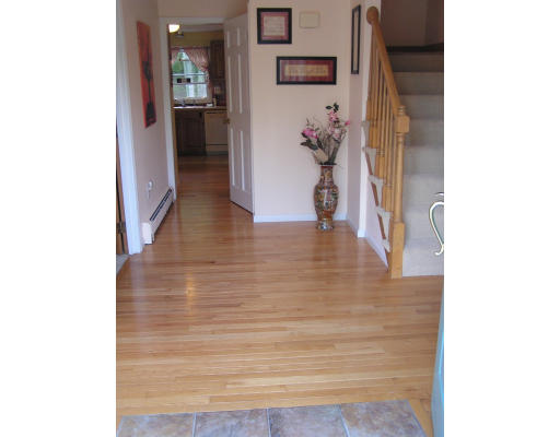 6 Sunken Meadow Road Franklin, MA 02038 - Photo 8 of 21