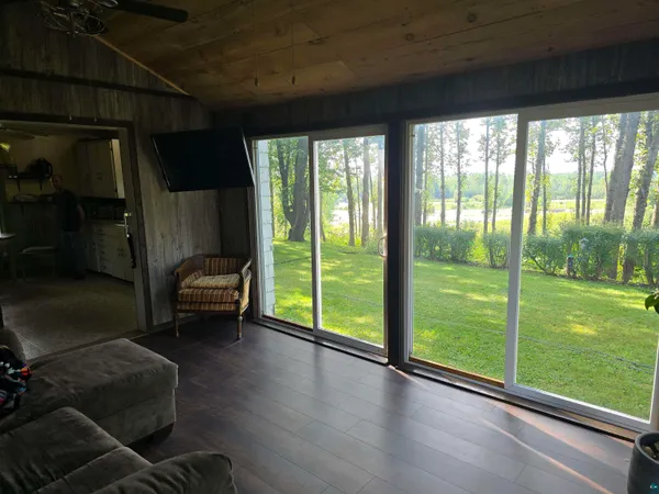 $220,000 | 5881 Old Highway 61, Duluth, MN 55810