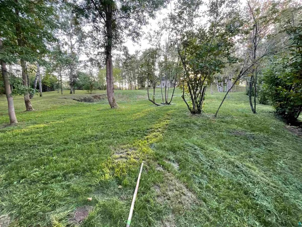 $220,000 | 5881 Old Highway 61, Duluth, MN 55810