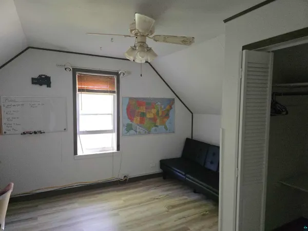 $220,000 | 5881 Old Highway 61, Duluth, MN 55810