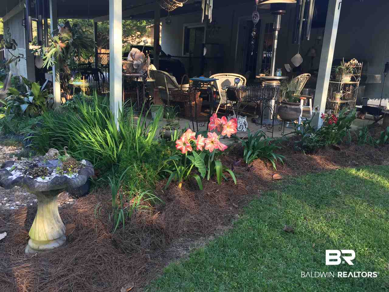 655 Morphy Avenue Fairhope, AL 36532 - Photo 28 of 28 Backyard Landscaping