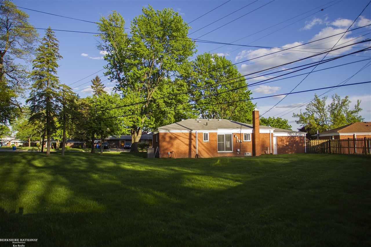 11947 Frazho Road Warren, MI 48089 - Photo 33 of 35