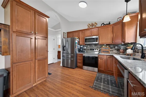 $325,000 | 46 Hampton Drive, Troy, MO 63379