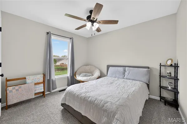 $325,000 | 46 Hampton Drive, Troy, MO 63379