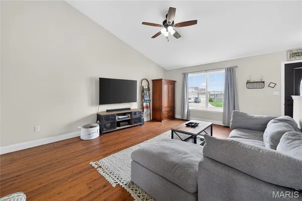 $325,000 | 46 Hampton Drive, Troy, MO 63379