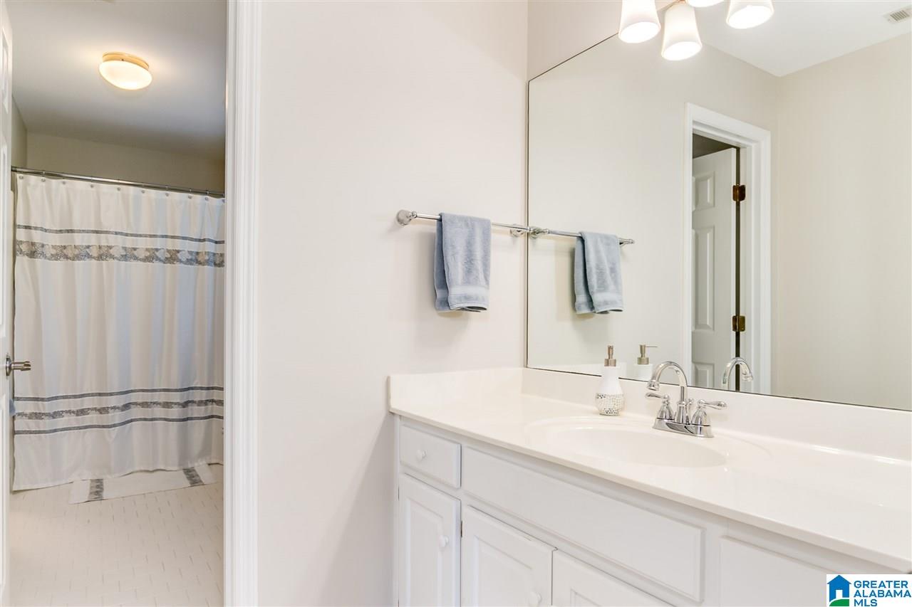 1333 Forest Ridge Court Birmingham, AL 35226 - Photo 26 of 41