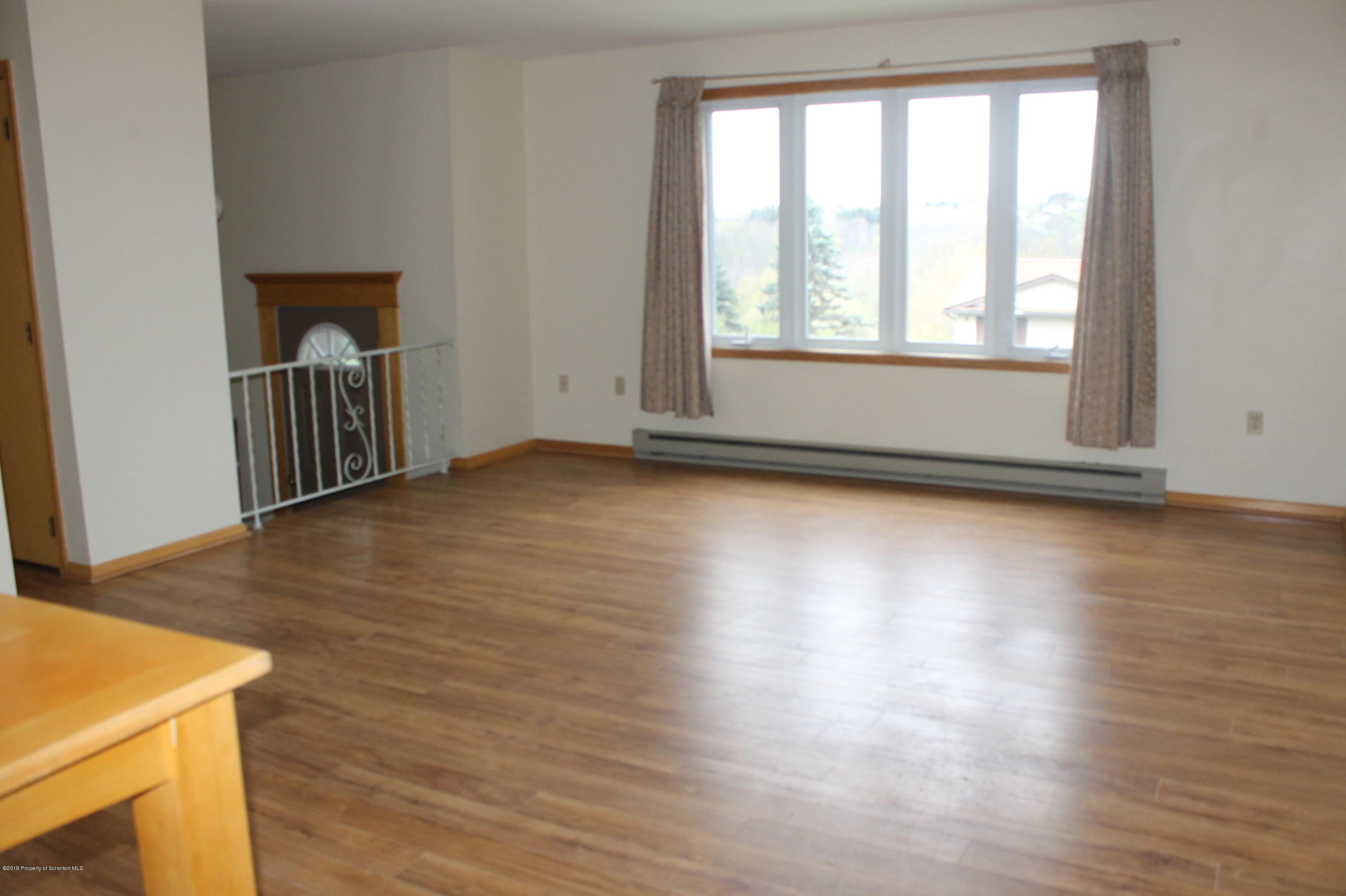 206 Leach Hill Road Clarks Summit, PA 18411 - Photo 4 of 18 Gallery Image 4