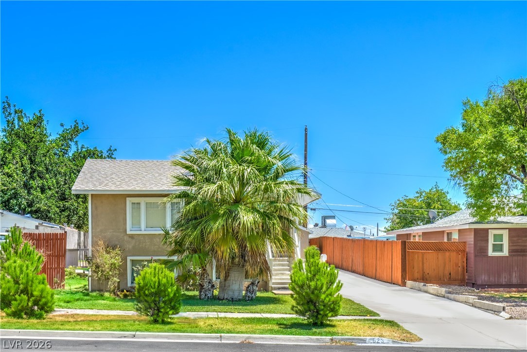 623 California Avenue Boulder City, NV 89005 - Photo 2 of 38 Charming Updated Vintage Home in Boulder City's Historic District!