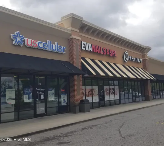 $324,800 | 146 Poker House Road, Grimesland, NC 27837