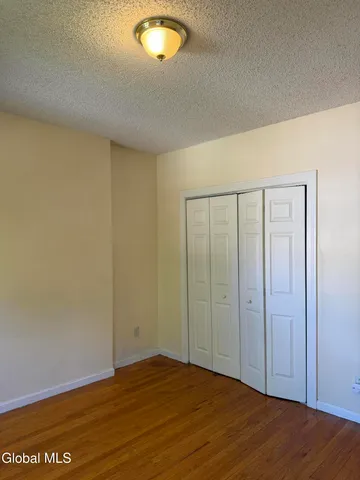 $1,275 | 8 Hall Place, Unit 2, Albany, NY 12210