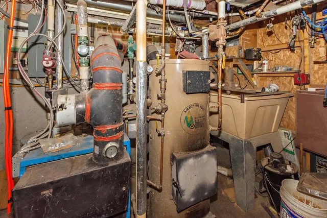 $699,000 | 68 Roode Road, Plainfield, CT 06374