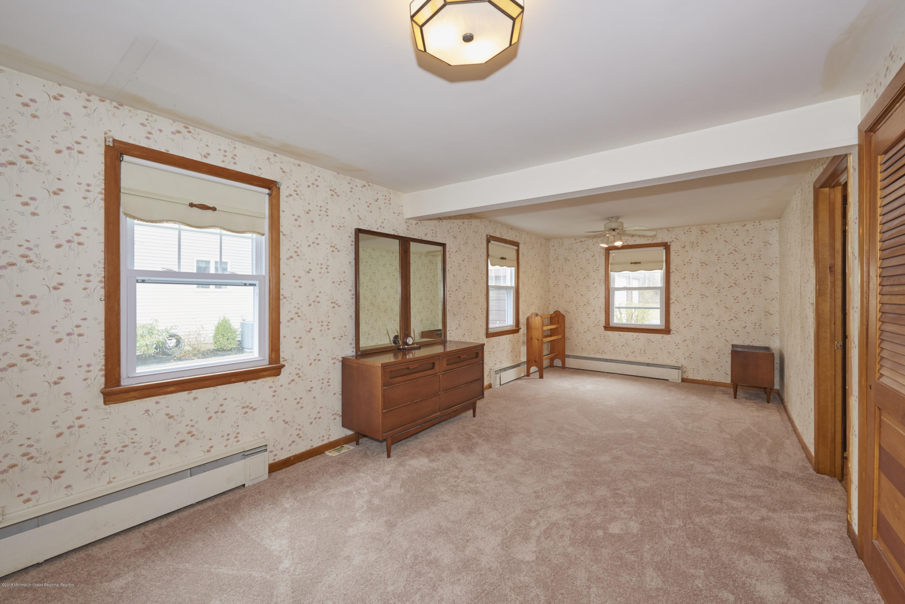 311 Florence Road Middletown, NJ 07748 - Photo 14 of 23 BAP_1944