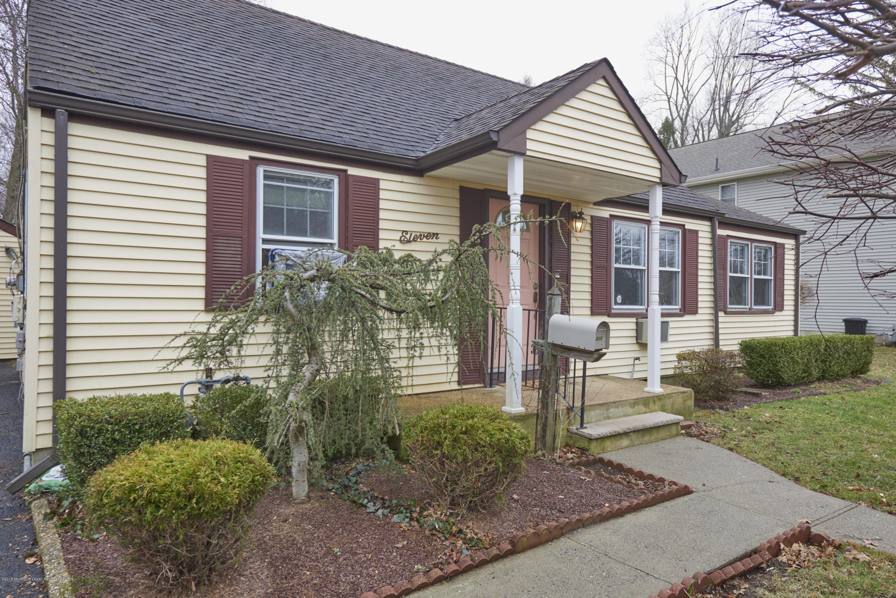 311 Florence Road Middletown, NJ 07748 - Photo 2 of 23 BAP_1988