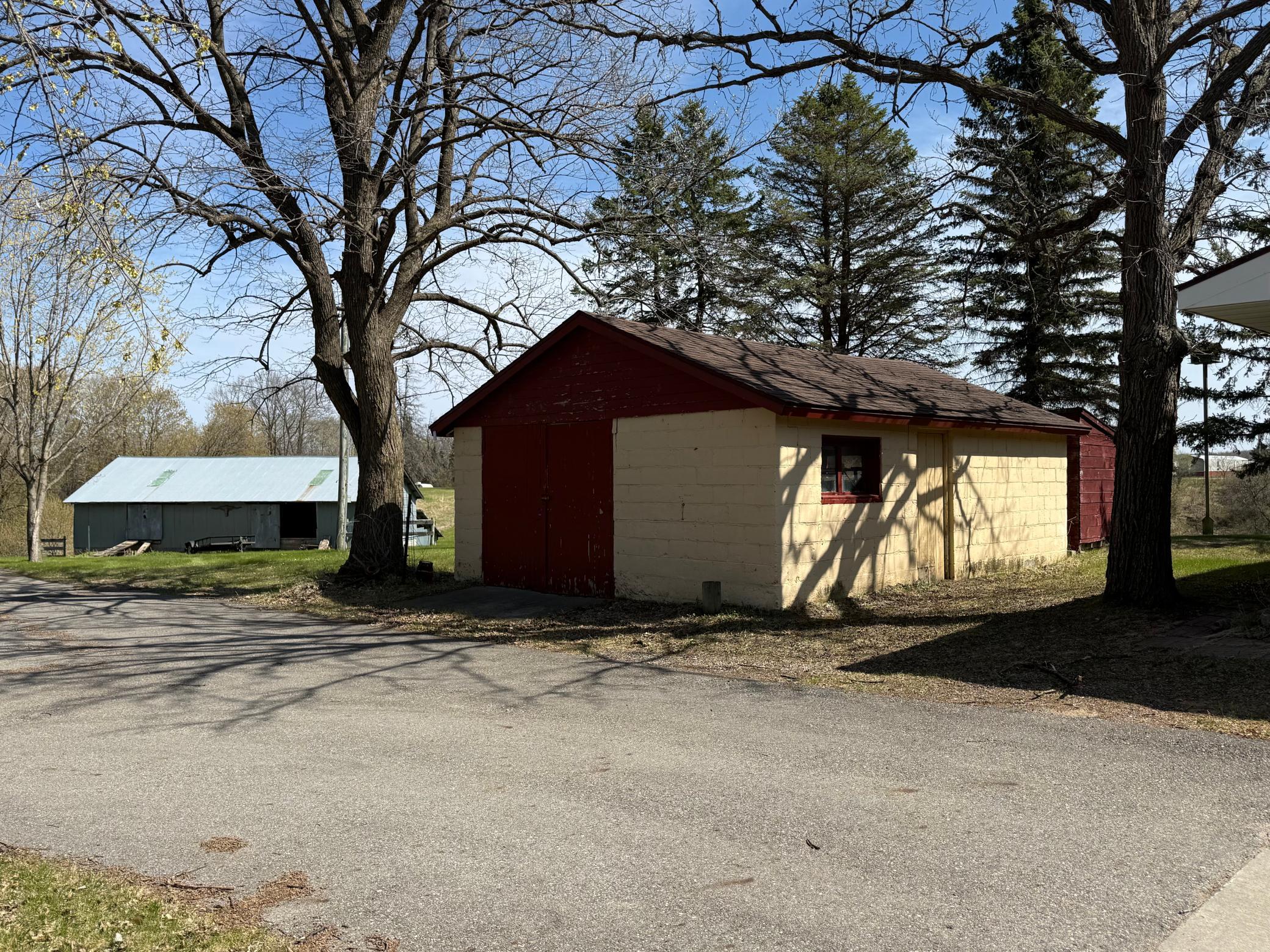 508 East Main Avenue Frazee, MN 56544 - Photo 24 of 29