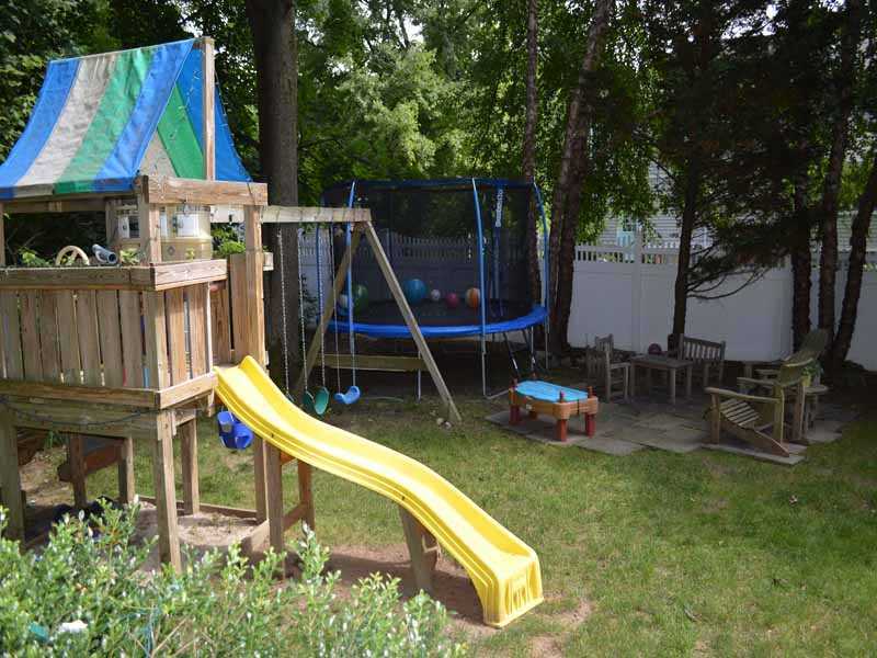 34 Meeker Court Rowayton, CT 06853 - Photo 22 of 22 a view of a park with slide
