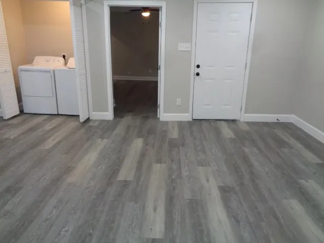 $1,950 | 917 Temple Drive, Hitchcock, TX 77563