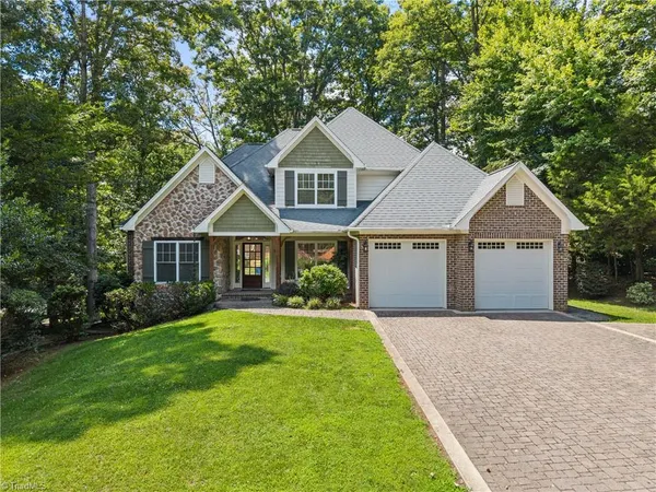 $830,000 | 347 Friendship Circle, Winston-Salem, NC 27106