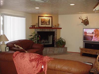 2443 Las Lomitas Road Tucson, AZ 85741 - Photo 2 of 10