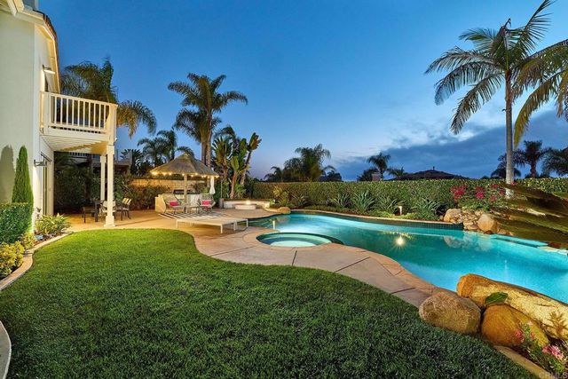 $2,474,751 | 6729 Lonicera Street, Carlsbad, CA 92011