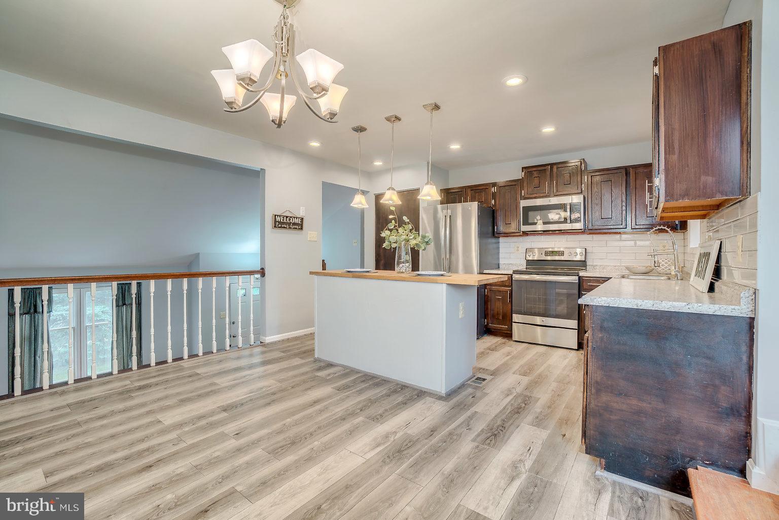 6 Robin Ridge Court Baltimore, MD 21234 - Photo 1 of 35 Overlooking the living room & entry