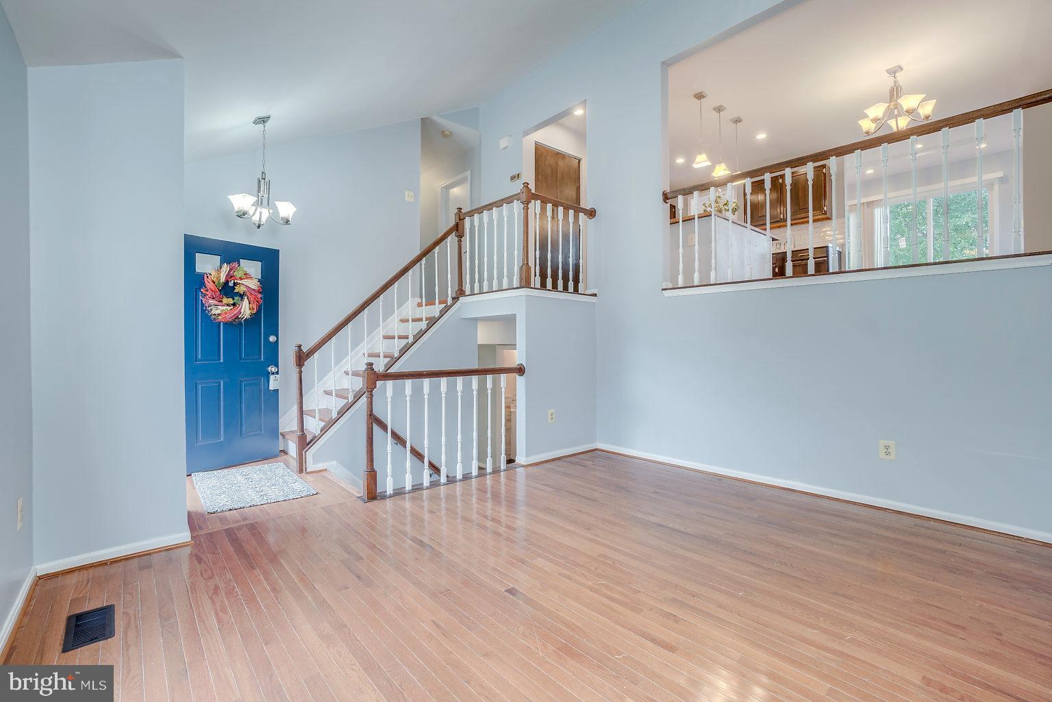 6 Robin Ridge Court Baltimore, MD 21234 - Photo 10 of 35 Fabulous open living space