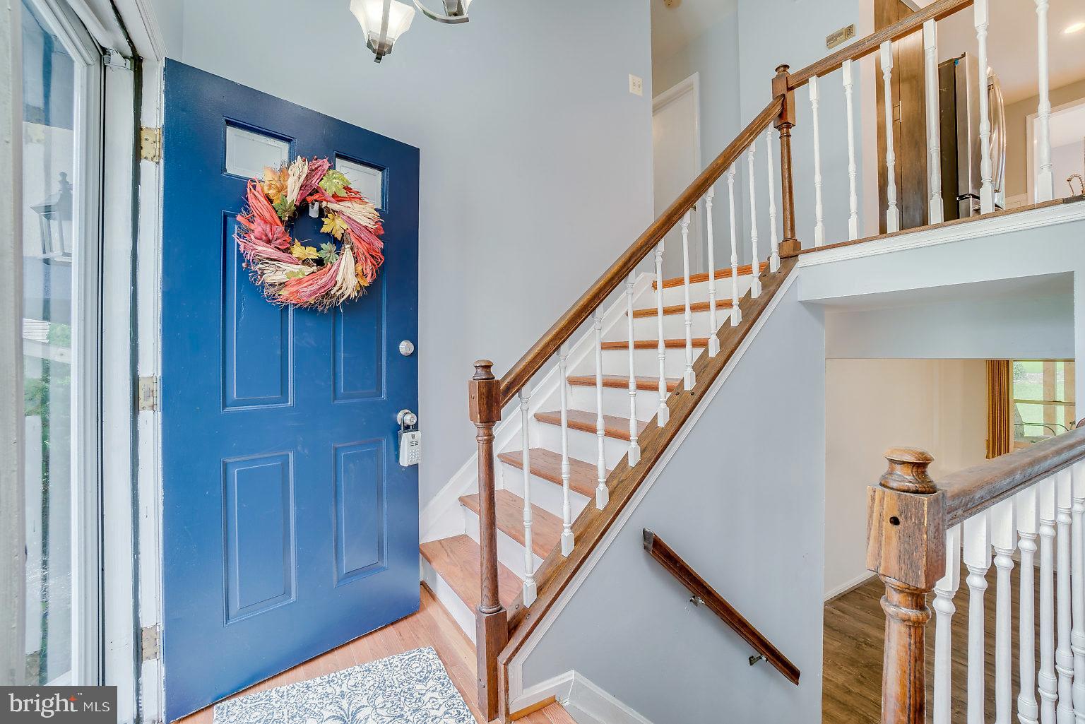 6 Robin Ridge Court Baltimore, MD 21234 - Photo 8 of 35 Welcoming entry to this beautiful home