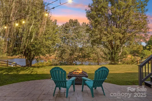 $735,000 | 110 Montibello Drive, Mooresville, NC 28117