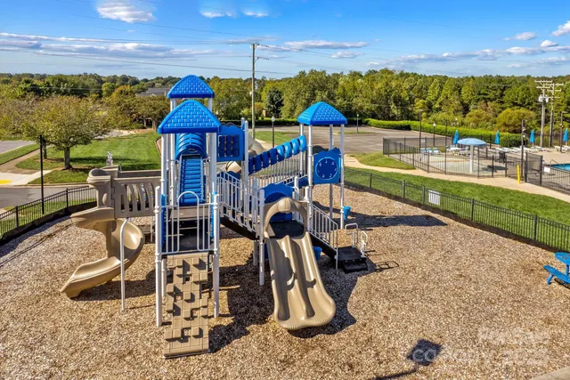 $735,000 | 110 Montibello Drive, Mooresville, NC 28117