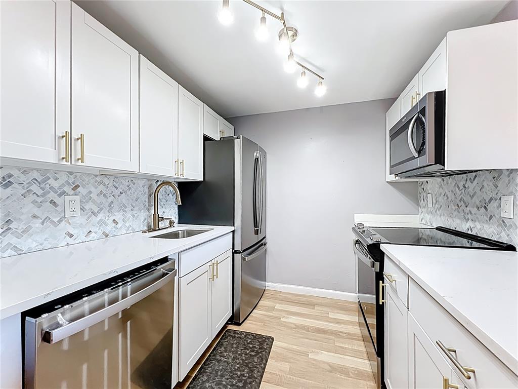 12760 Indian Rocks Road, Unit 583 Largo, FL 33774 - Photo 7 of 39