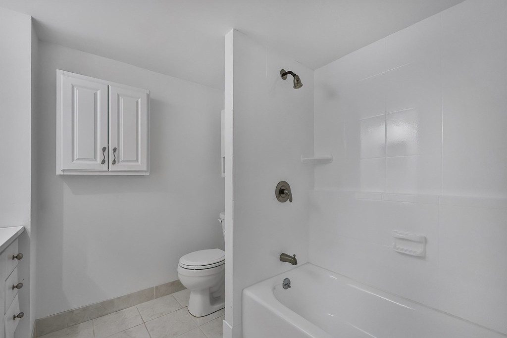 1550 Worcester Road, Unit 413 Framingham, MA 01702 - Photo 11 of 22 Gallery Image 11