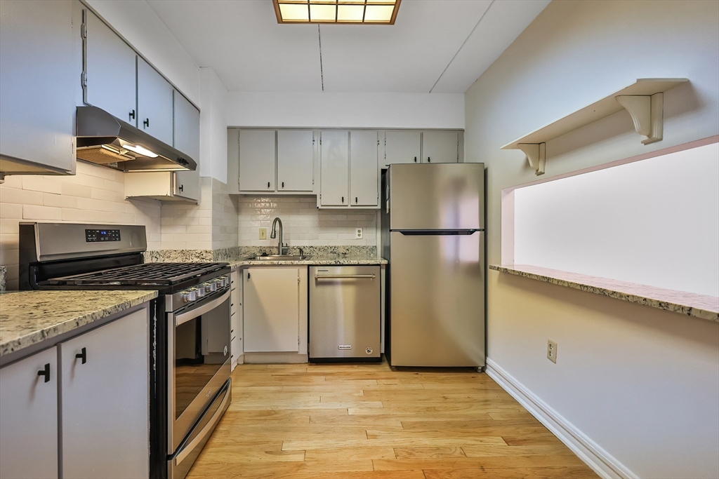 1550 Worcester Road, Unit 413 Framingham, MA 01702 - Photo 4 of 22 Gallery Image 4