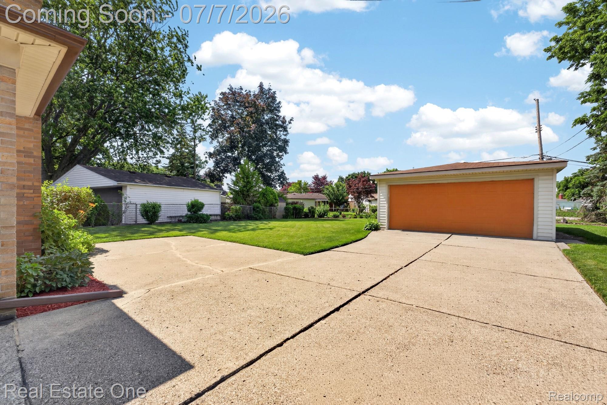 24749 Munson Street Taylor, MI 48180 - Photo 25 of 28 metro shores media_025.jpg